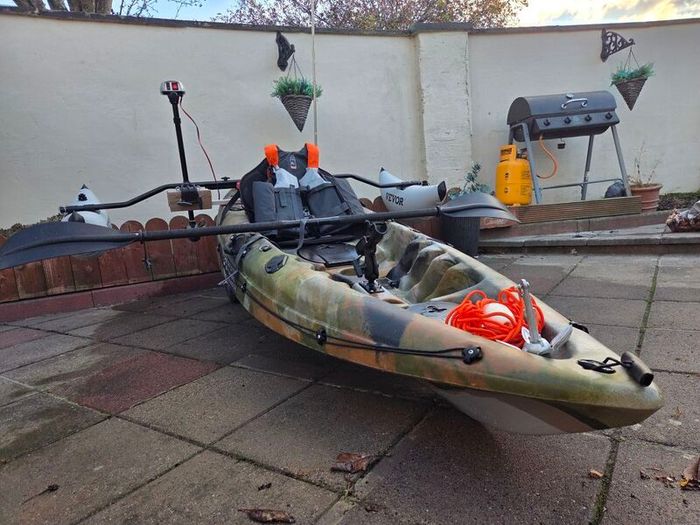 kayak, Motor and a lot more