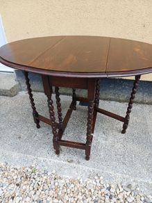 Antique Solid Oak Gateleg Drop Leaf Table
