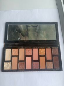 Too Faced eyeshadow palette