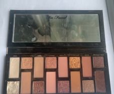 Too Faced eyeshadow palette