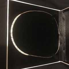 stunning white gold pendant