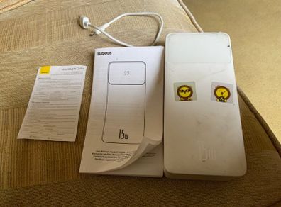 Baseus power bank 30000maH 15 W