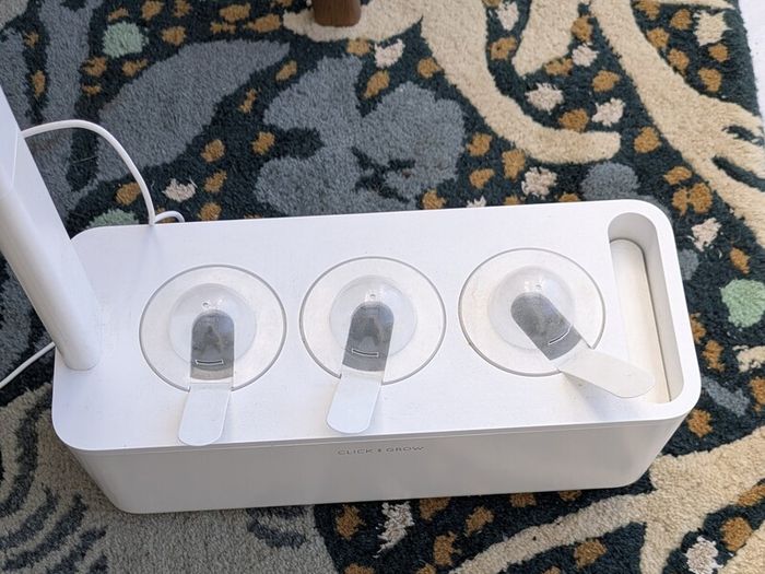 Click and Grow Smart Garden 3