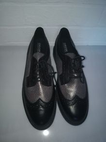 Geox respira leather shoes  size 6 NEW