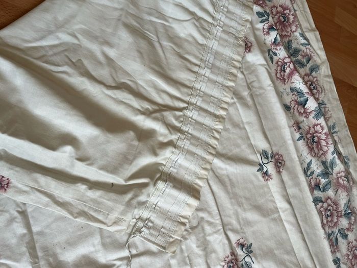 FREE Curtains