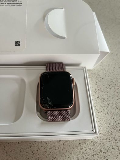 Apple Watch SE