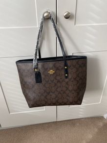 Tote Handbag