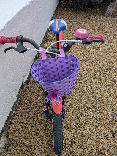 Drag Alpha 16 inch Kids Bike with Stabilisers, Stand & Bell
