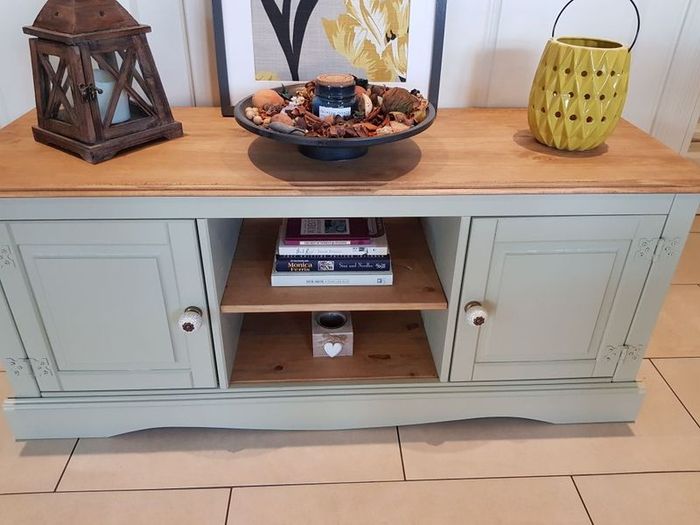 Tv Units/Sideboards