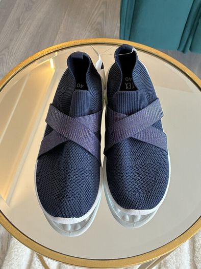 Brand-new Ladies Navy Memory Foam Casual Sneakers from Tex
