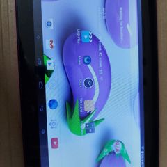 Tablet PC 10.1 inch Model V90, Quadcore-A33, in very good condition