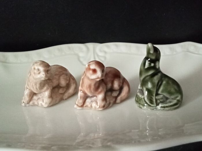 Collection of WADE Whimsies