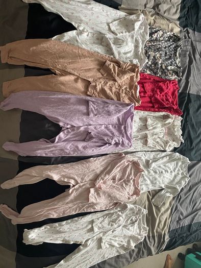 Baby footed sleeper with long sleeves 12 to 18months