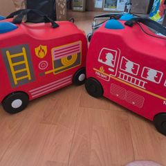 2 Kids Ride on Suitcases Fire engine