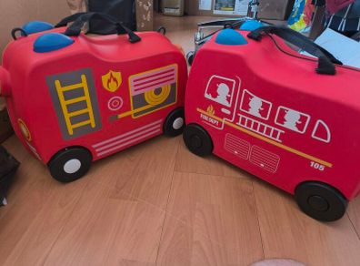 2 Kids Ride on Suitcases Fire engine