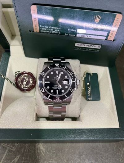 Rolex Submariner Date