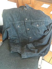 Denim jeans jacket. new. size Large.