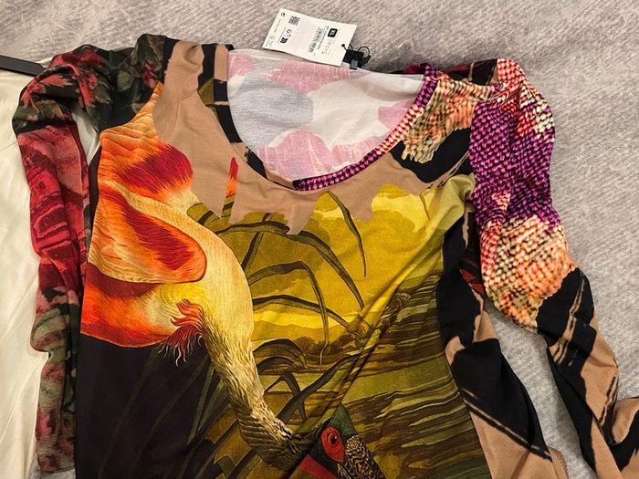 Brand new Desigual top
