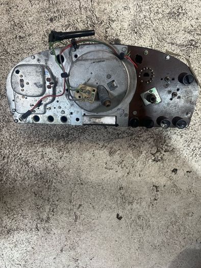 Mercedes W107 Gauge/clock/Speedo 133,688 Miles