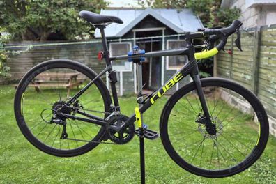 Cube bike