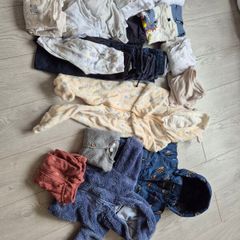 Baby boy clothes bundle 9-12  months
