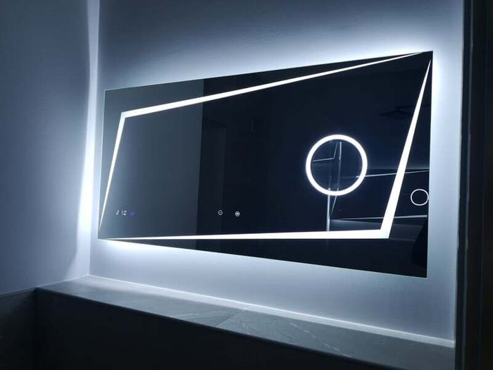 LED Mirrors Ensuite Many Sizes and Shapes Bathroom Bedroom Bluetooth Speakers Demister Antifog Fog Free Makeup Dual LED Bright Light Adjustable Brightness Touch Sensor