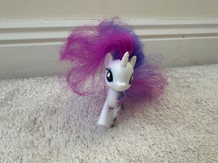 My Little Pony The Movie All About Rarity 2016 Used Please see photos