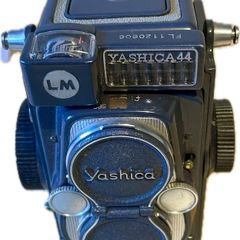 Yashica 44 LM twin reflex medium format 127 film camera, vgc