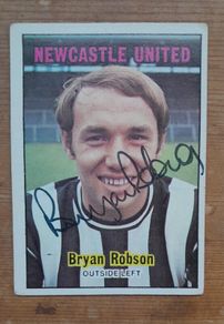 Bryan 'Pop' Robson Newcastle United signed A&BC card