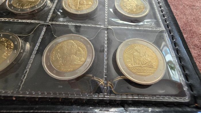 2 euro coin