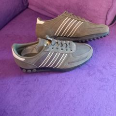 addias kaki runners in excellent condition worn once