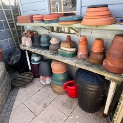 Garden pots
