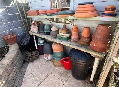 Garden pots