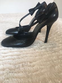 Classic Black Bow Detail Heels size 39