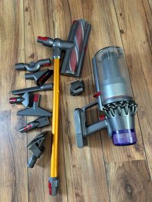 Dyson SV 16