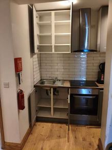Fitted kitchen
