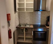 Fitted kitchen