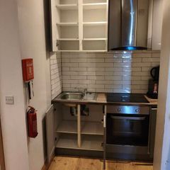 Fitted kitchen