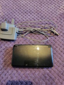 Nintendo 3ds 64GB Modded