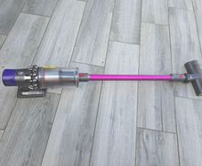 Dyson v10