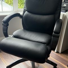 Black Office Chair