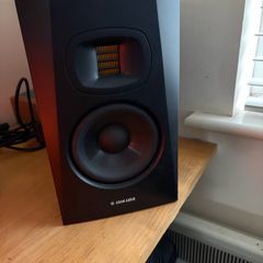 ADAM T5V Active Monitor (Not Working)