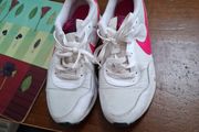 nike runners uk 6