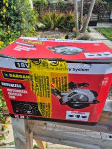 New Dargan Circular Saw with battery and charger