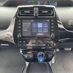 Toyota Prius 2021 price negotiable new Nct and tax