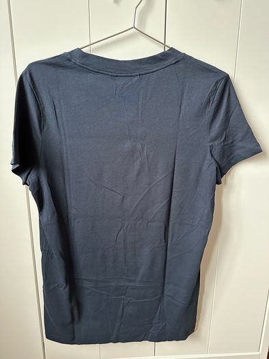 Tommy Hilfiger women ladies t-shirt, top, immaculate condition, barely used