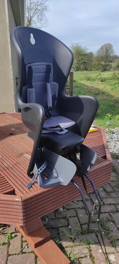 Child bike seat up to 22 Kg - reclining