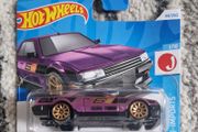 Hot Wheels - Nissan Skyline RS (KDR30)