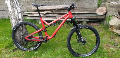Commencal Meta AM V4.2