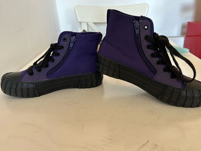 Zara Wednesday Addams Trainers 34
